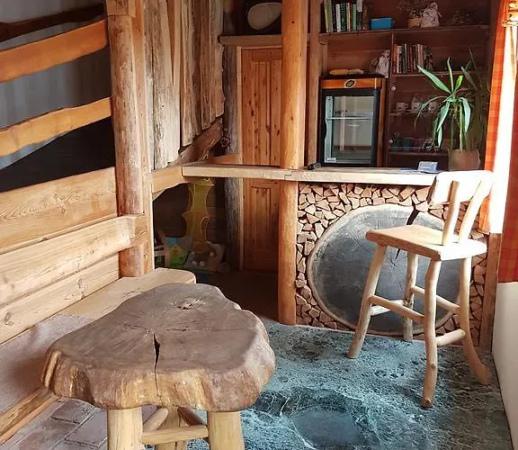 Osada Havranu Guest house Hnanice (Znojmo)